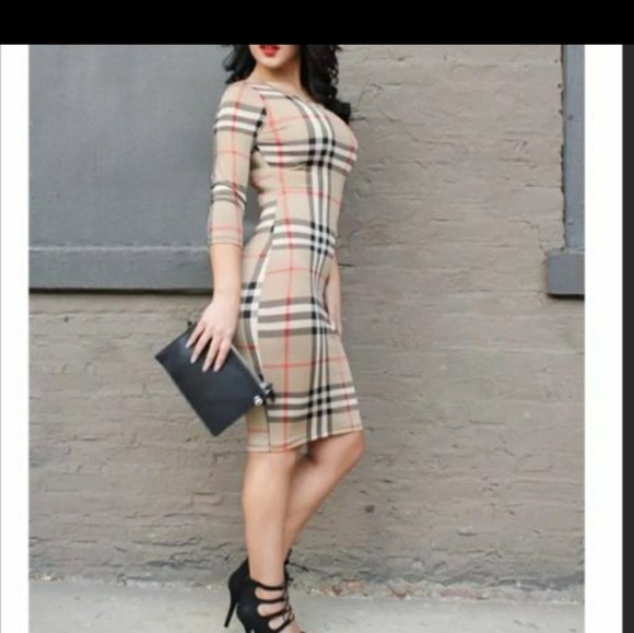 Dresses & Skirts - SEXY Bodycon Plaid print dress